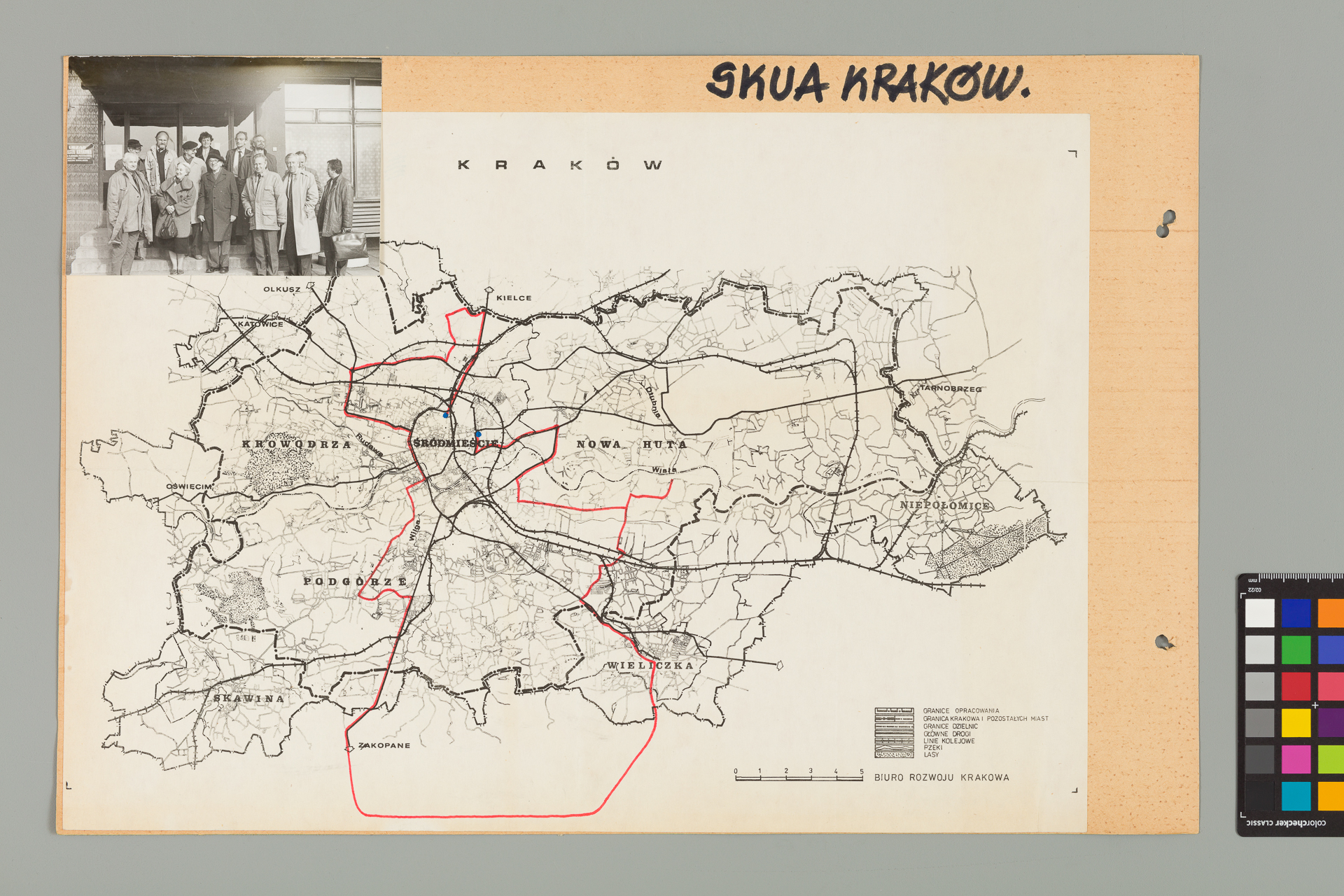 Strona z albumu Wejchertów