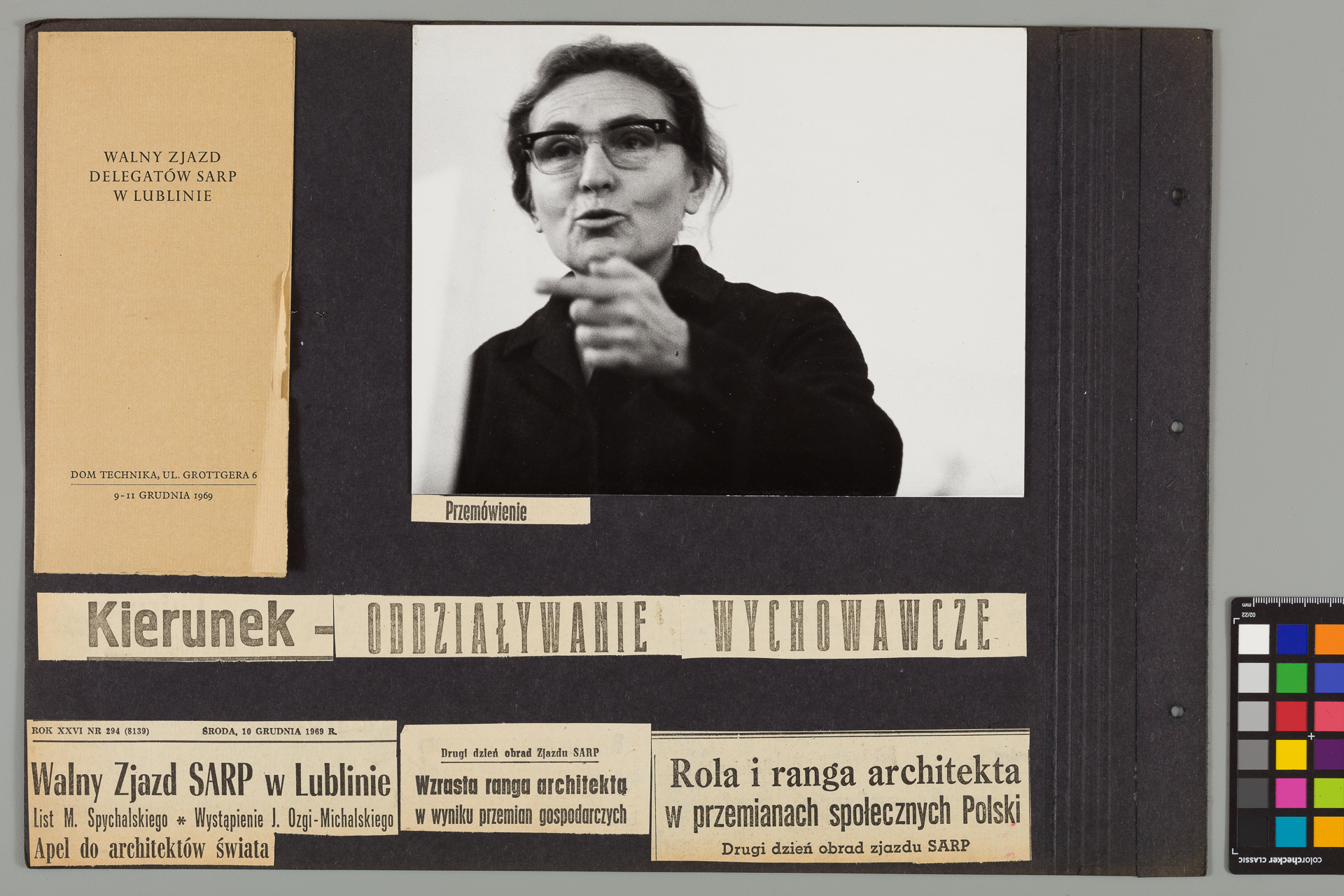 Strona z albumu Wejchertów